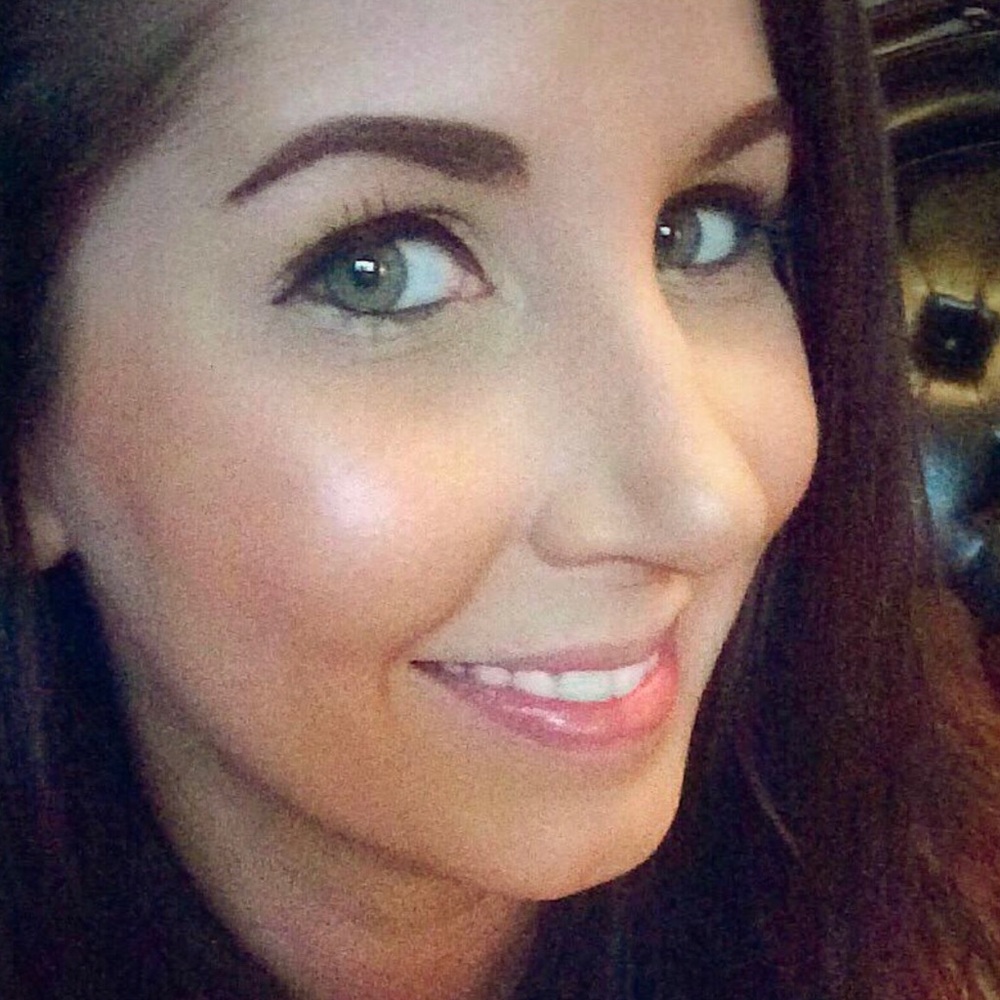 Meet your Posher, Melissa